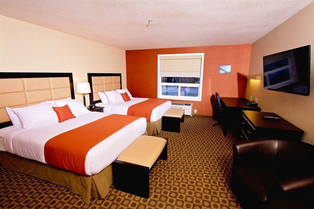 Service Plus Inns & Suites Drayton Valley Exterior foto